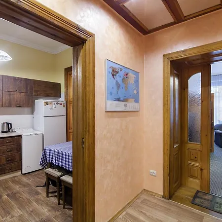 Apartment Opera Theater *