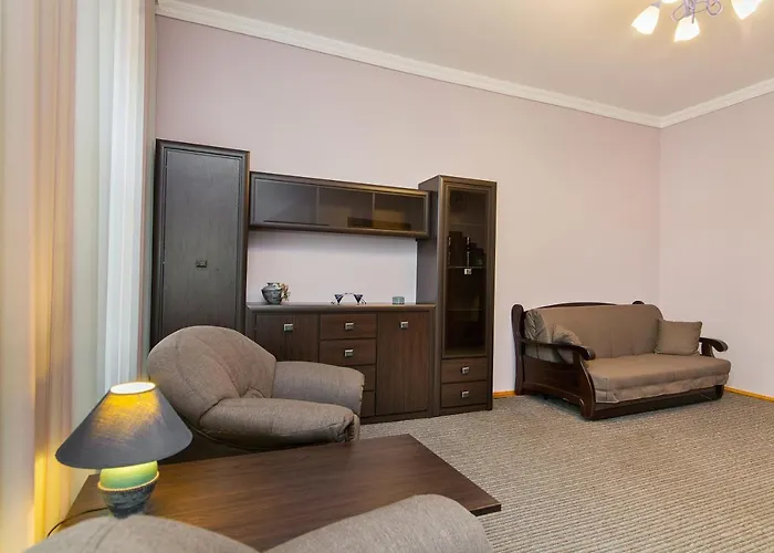 Opera Theater إلفيف